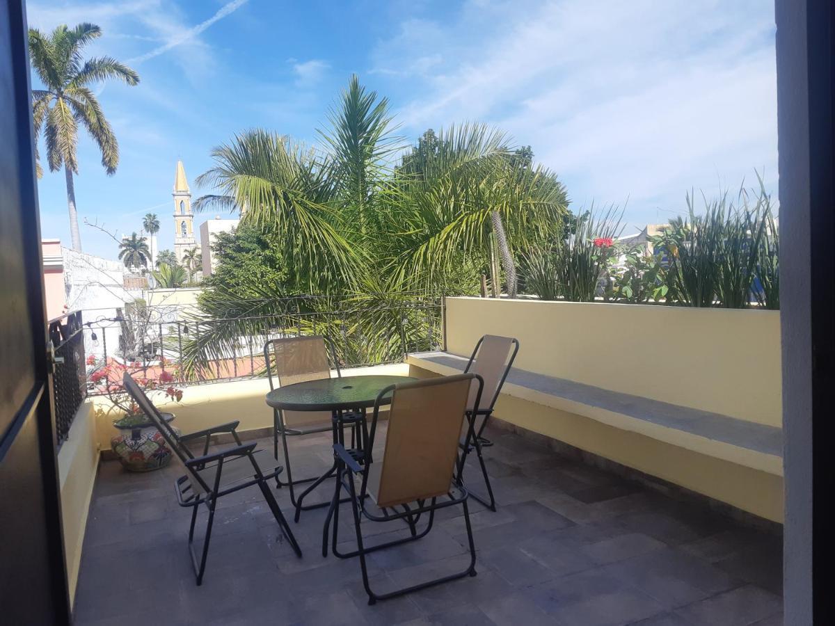 Aguacate Suites Mazatlán Zewnętrze zdjęcie